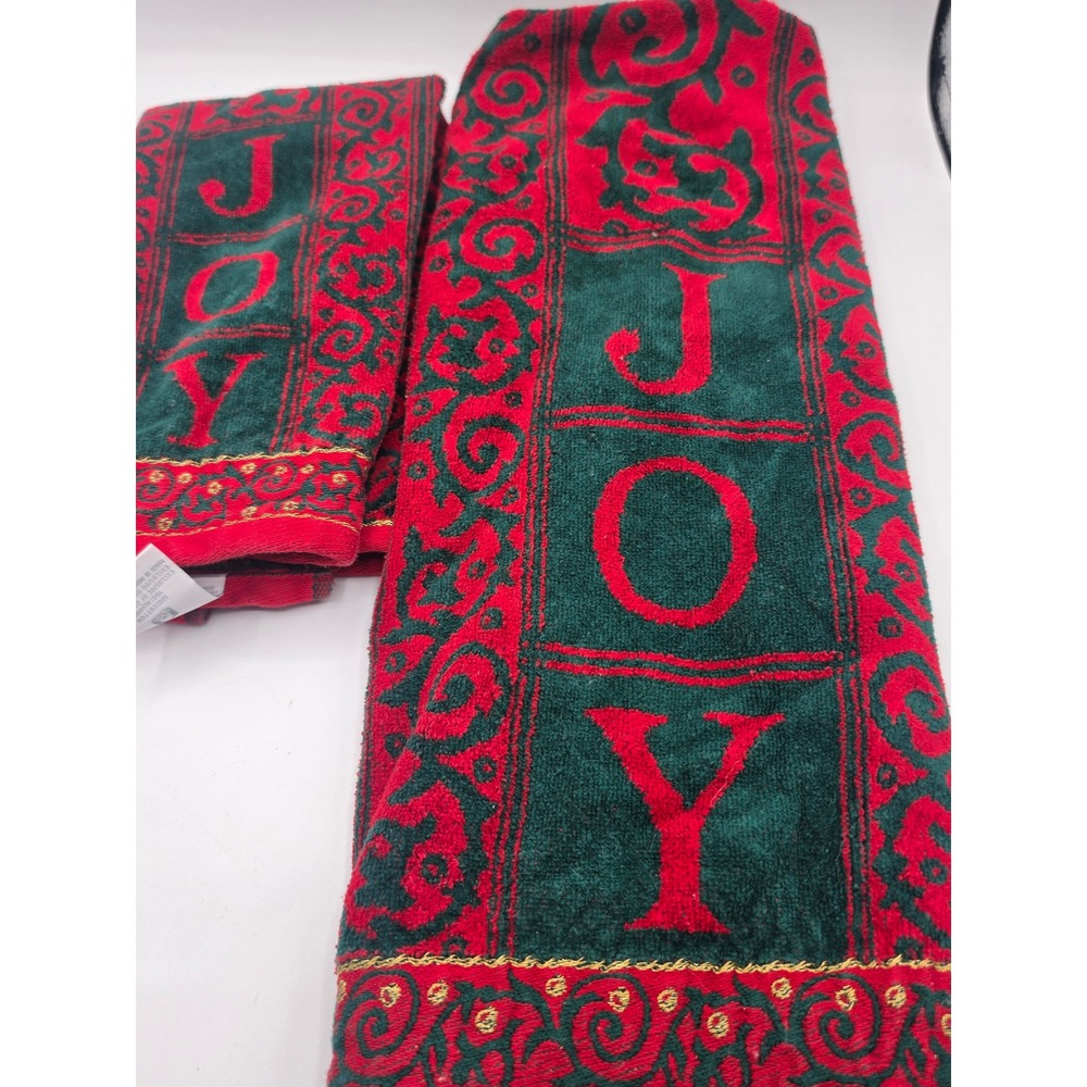 JCPenney Home Collection Christmas Joy Hand Towels Set of 2 Red Green Gold - Picture 2 of 9